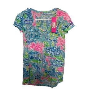 Lilly Pulitzer Tee Shirt XXS Etta Lilly Lives DC Blue Pink Short Sleeve New